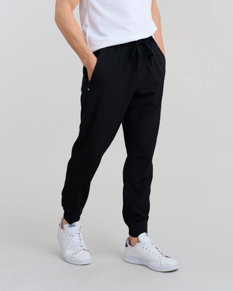 WilliamMurrayGolf Mens Pants Jogger 001 239 014 Black On Figure Front2