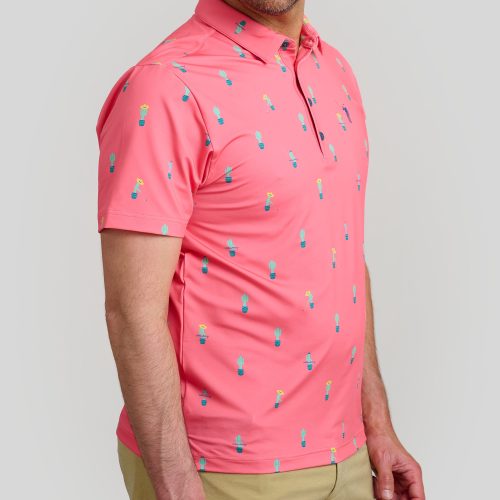 WilliamMurrayGolf Mens Polo FreeHugs 016 101 103 Coral On Figure Front2