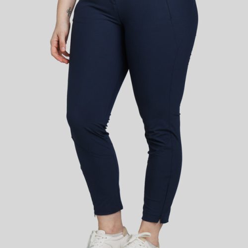 WilliamMurrayGolf Womens Pants MurrayClassicPitchin 001 810 084 Navy On Figure Front 3dfac5aa 24c4 4a15 844c bd442a4a7faf